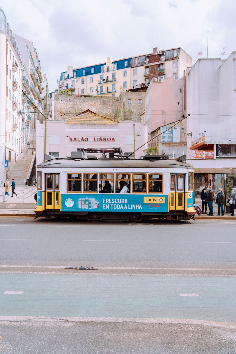 Tram 28